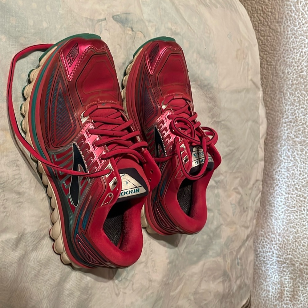 Brooks Glycern G13 women’s size:9